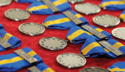 peut on porter une medaille plusieurs fois cumulative